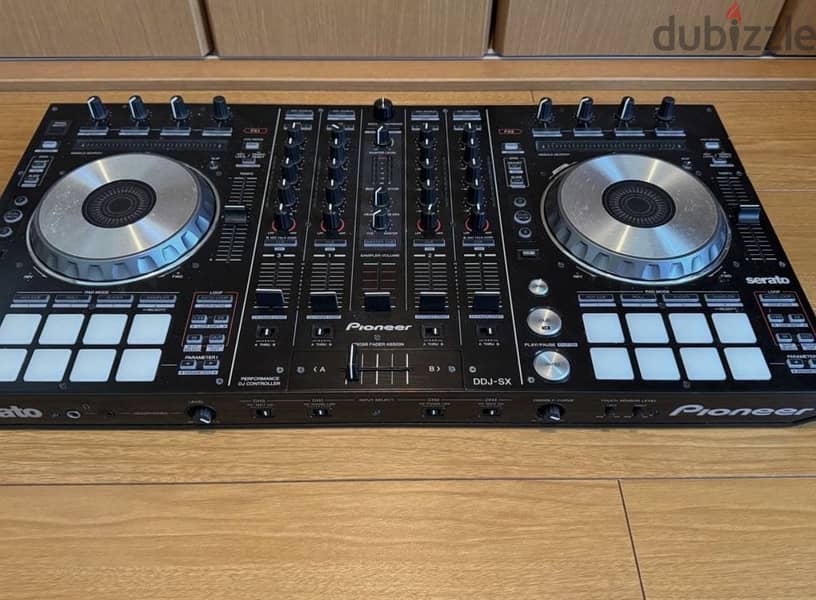 Pioneer DDJ-SX DJ Controller for sale on great condition 5