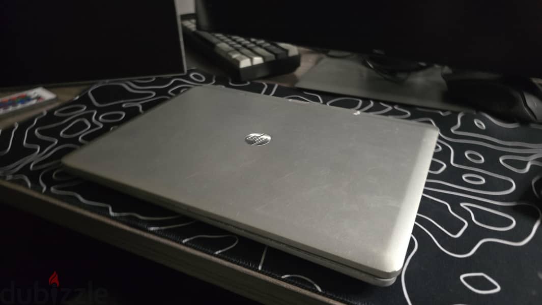 hp elite book revolve  810 G2 1