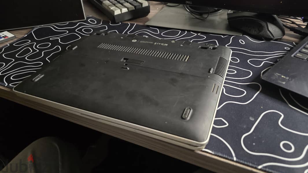 hp elite book revolve  810 G2 3