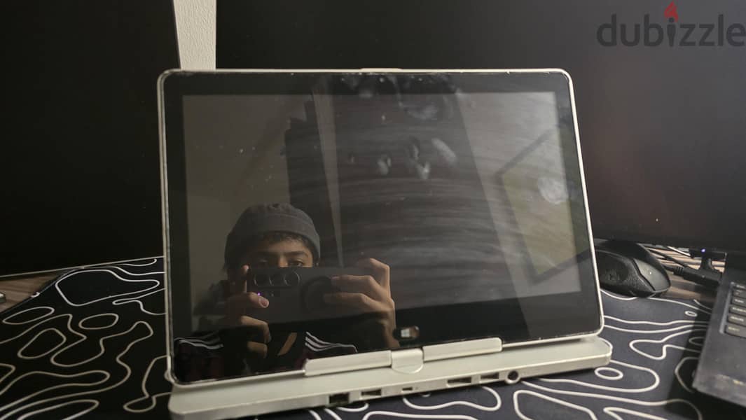 hp elite book revolve  810 G2 7