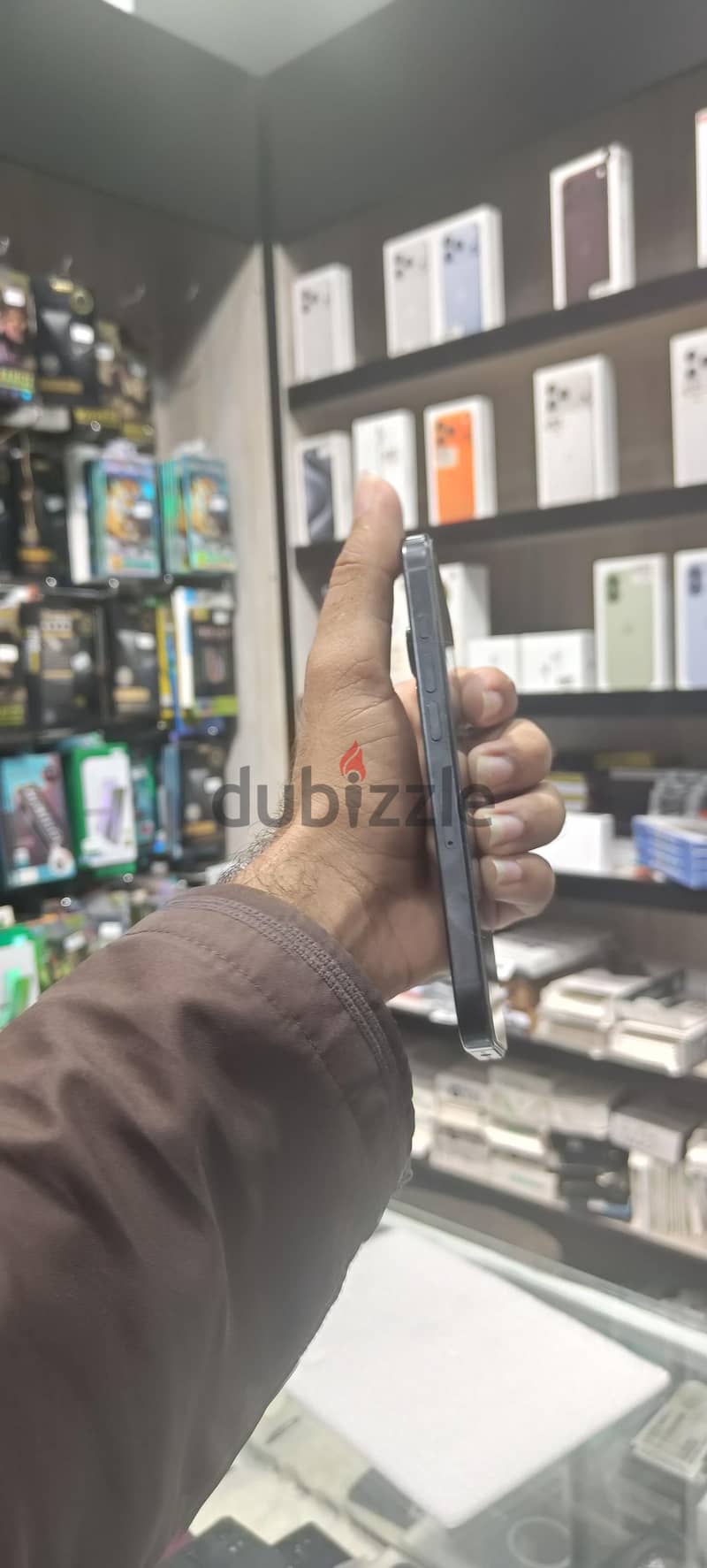 Apple - iPhone 16 Pro 5