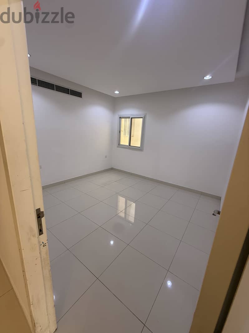 3 bhk+maid room luxury for rent in bousher 2
