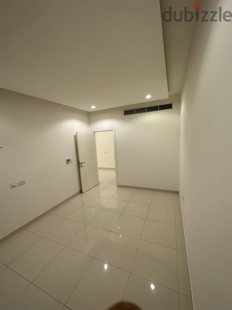 3 bhk+maid room luxury for rent in bousher 8