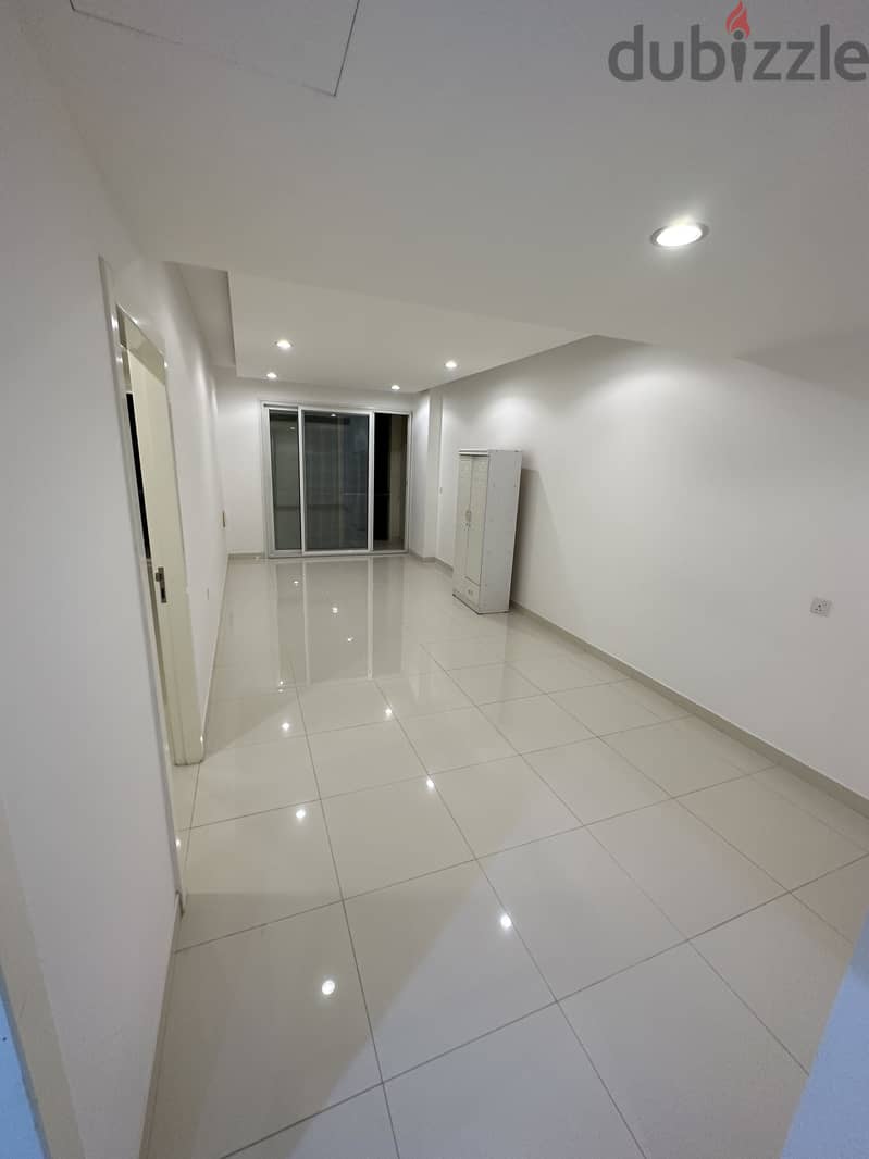 3 bhk+maid room luxury for rent in bousher 9