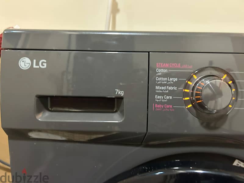 LG 7KG FRONT LOAD WASHING MACHINE FOR SALE 3