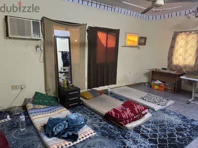 Bed space available for rent argent
