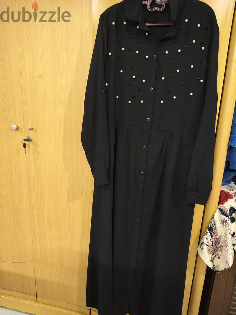 Ladie Shirts Suits and Abayas 14