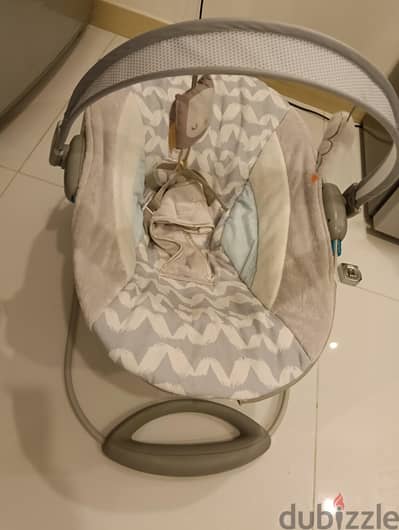 Baby swings
