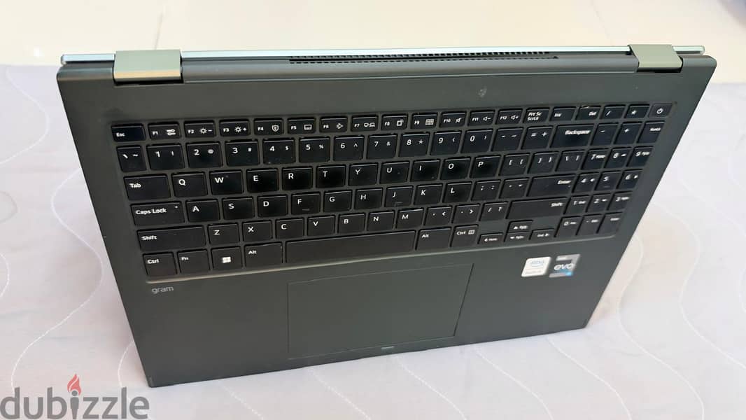LG Gram 16” 2-in-1 | i7 | 32GB RAM | 2TB SSD 7