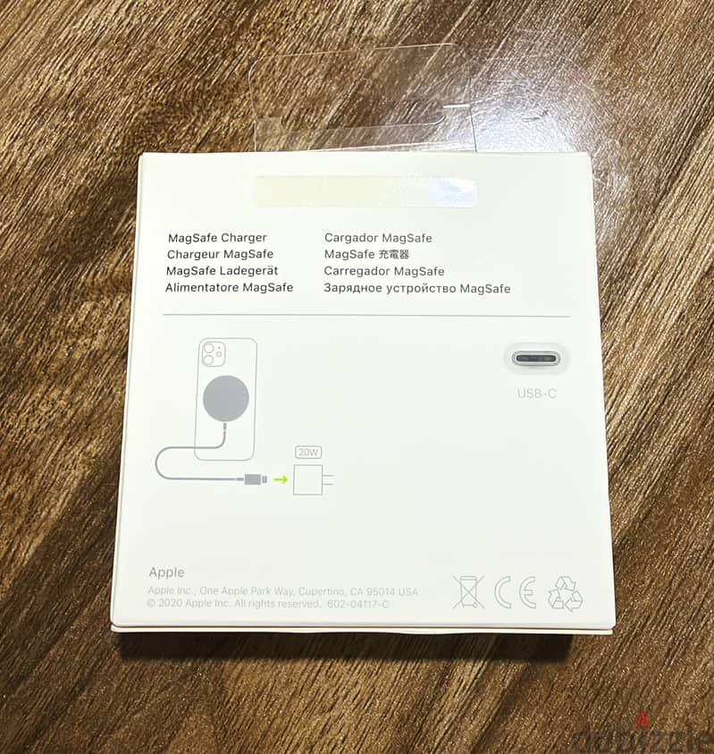 Apple MagSafe charger 1