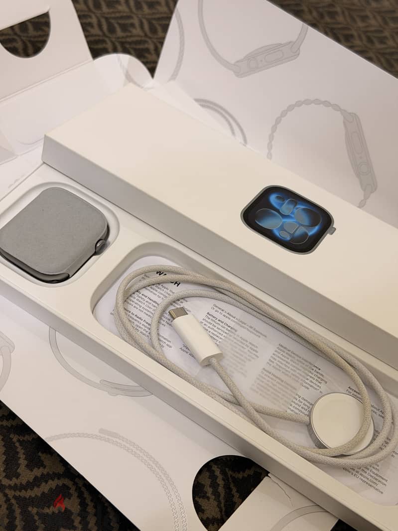 Apple Watch 11 46mm space grey 1