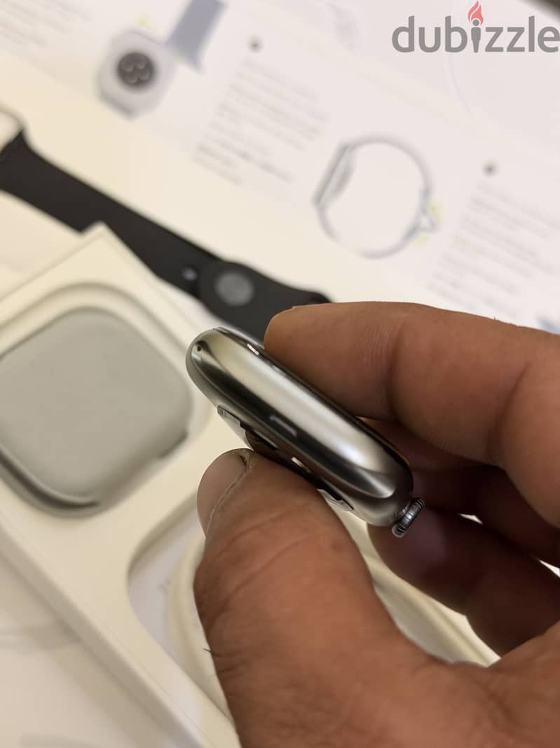 Apple Watch 11 46mm space grey 6
