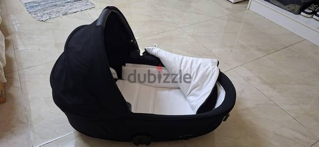 Baby Cot Almost New