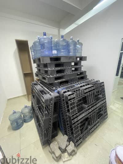 Pallets for sale
