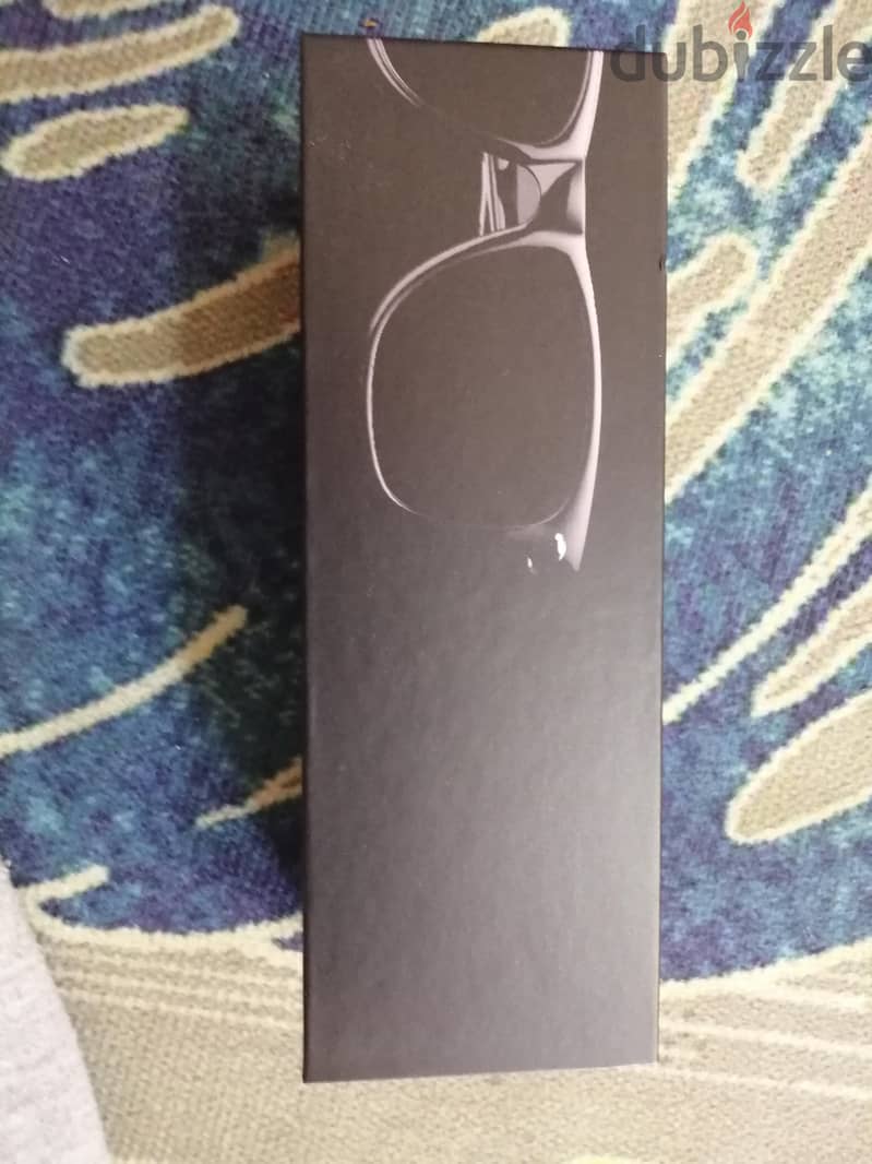 3D smart sunglasses with Bluetooth attached 1