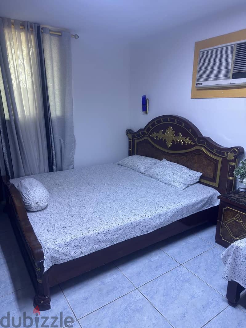 BEDROOM SET 1