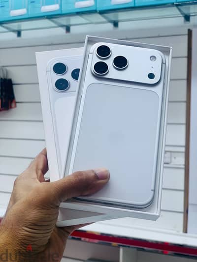 Apple - iPhone 17 Pro Max -256 GB - Good condition phone ايفون