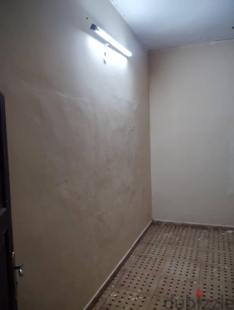 room for rent in barka 3