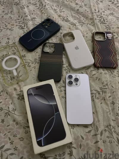 Apple - iPhone 16 Pro 256 gb but has front camera connector problem