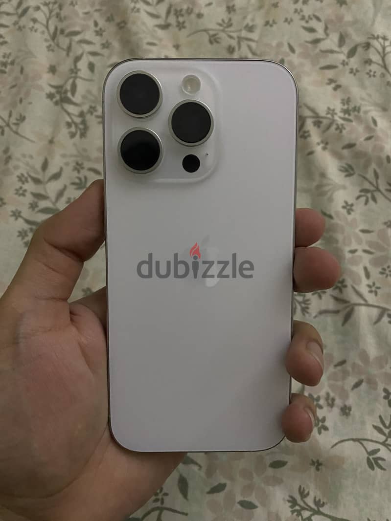 Apple - iPhone 16 Pro 256 gb but has front camera connector problem 6