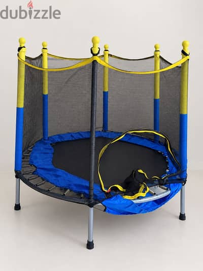 Trampoline with safetly net