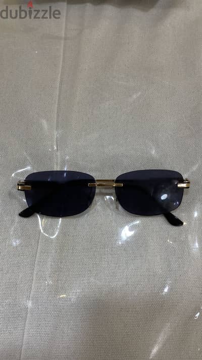 نظارة شمسية Prada WH4097 أصلية – مقاس 5815-143 – حالة ممتاز