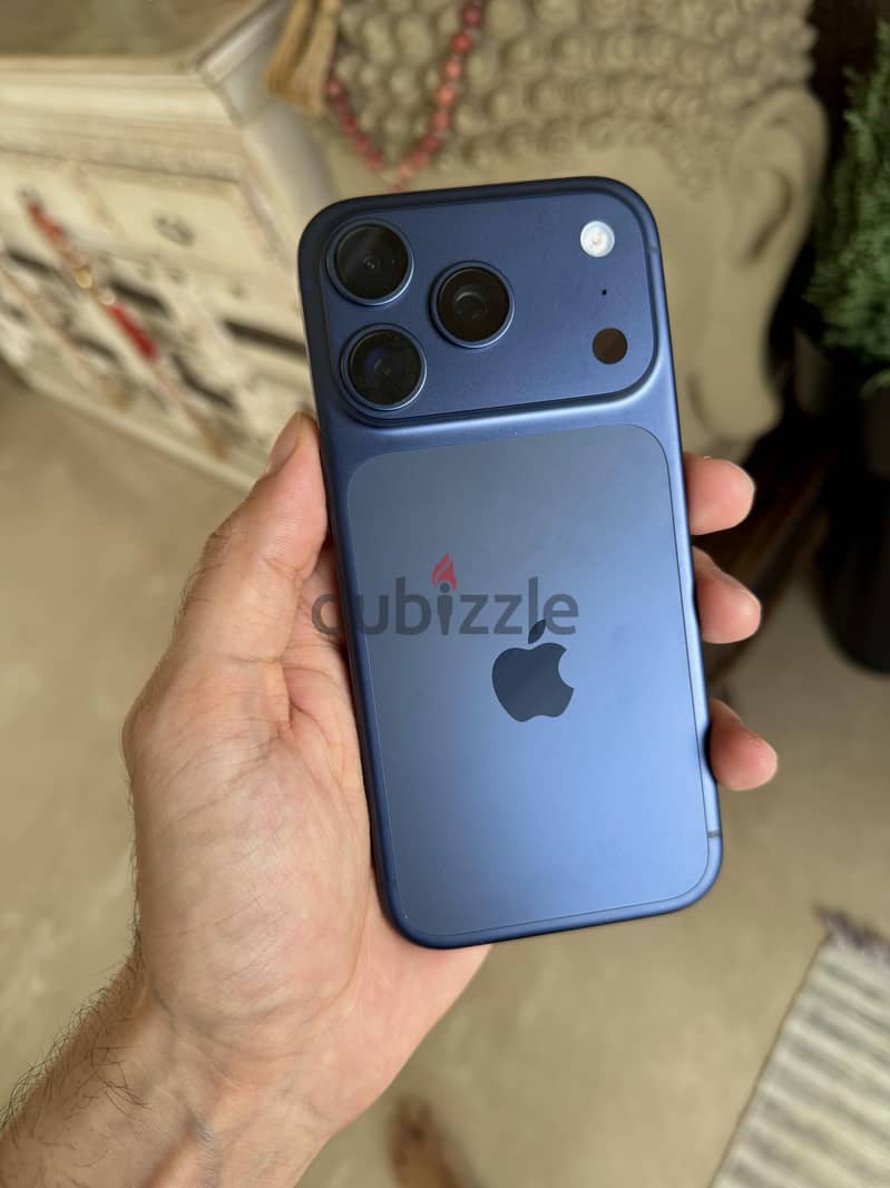 iPhone 17 Pro Max 256 GB -100% Batery-5 month warranty - Arabic 6