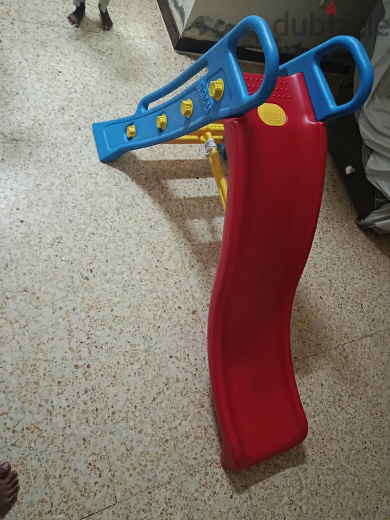 Kids' Indoor/Outdoor Slide 1