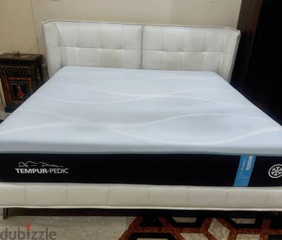 Marina home king leather bed
