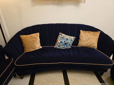 Home centre 7 seater sofa set