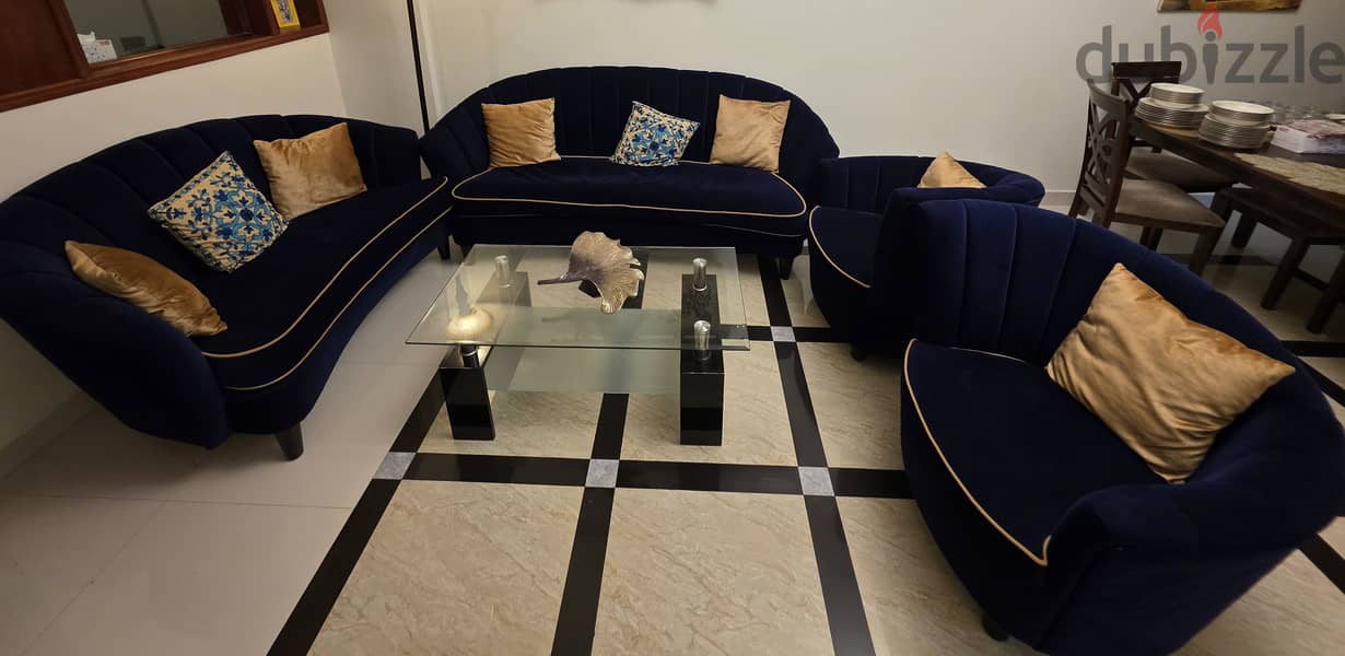 Home centre 7 seater sofa set 1