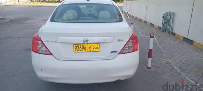 Nissan Versa 2012