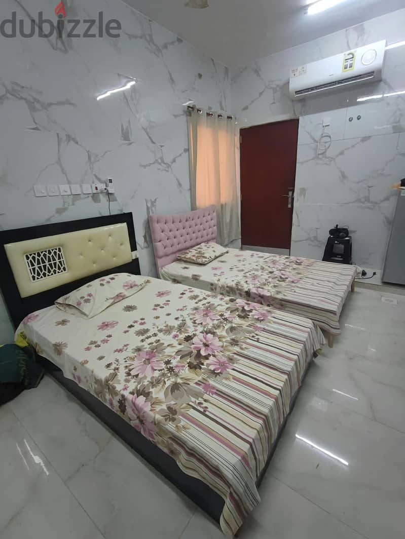studio for rent in alkhwier 14