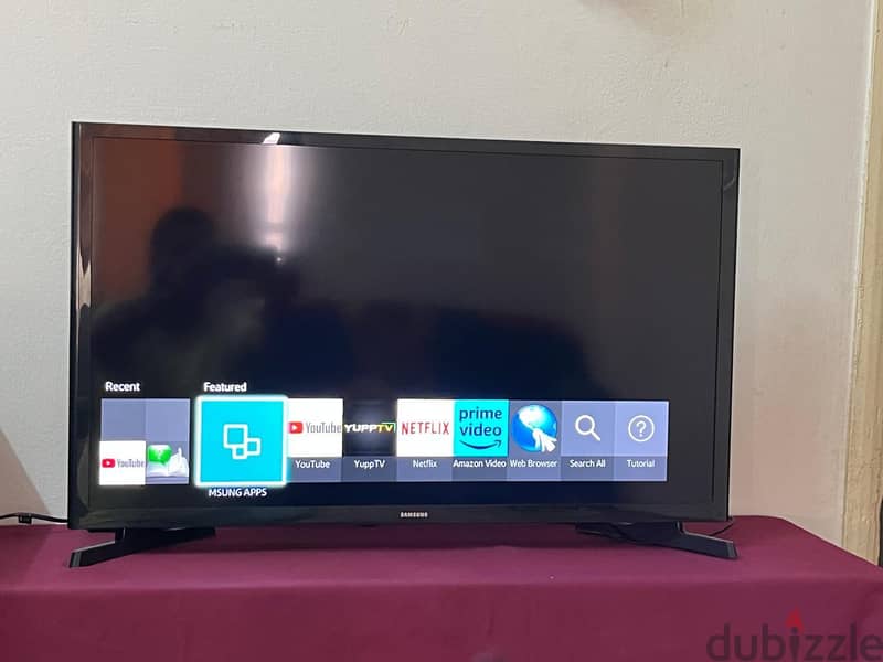 Samsung smart tv 32" is available 1