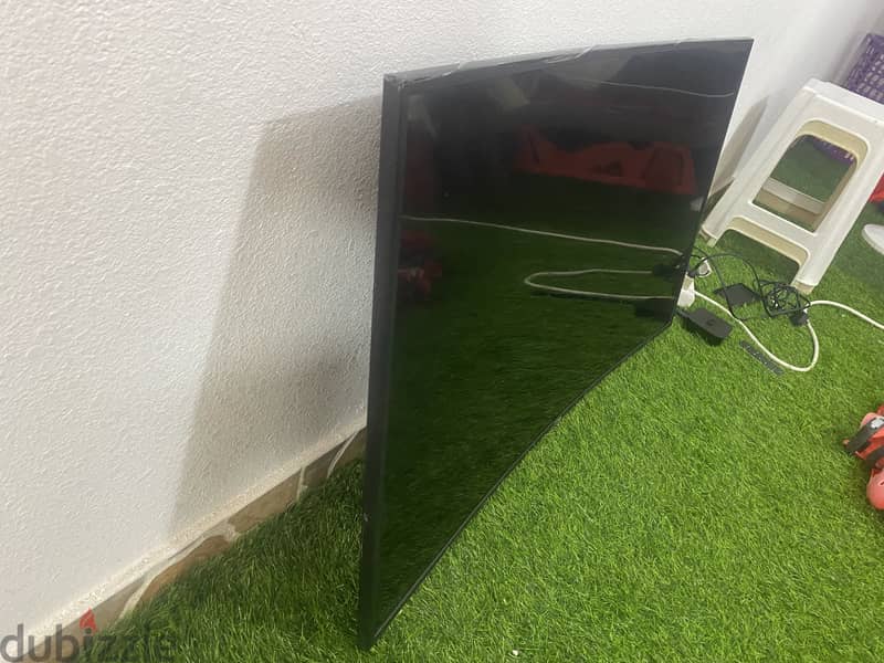Samsung 49” Curved 4K Smart TV 2