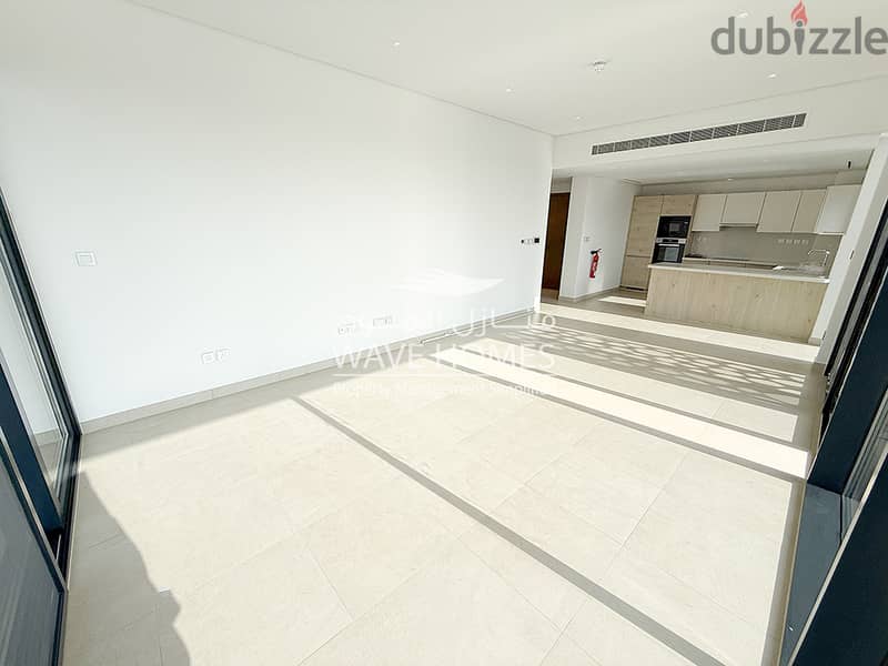 2 Bedroom Penthouse Apartment with Panoramic Sea View - شقة بنتهاوس بغرفتي نوم 3