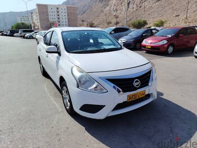 Nissan Sunny 2015