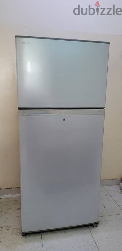 For Sale: Toshiba No Frost Refrigerator, Large Capacity 711 L