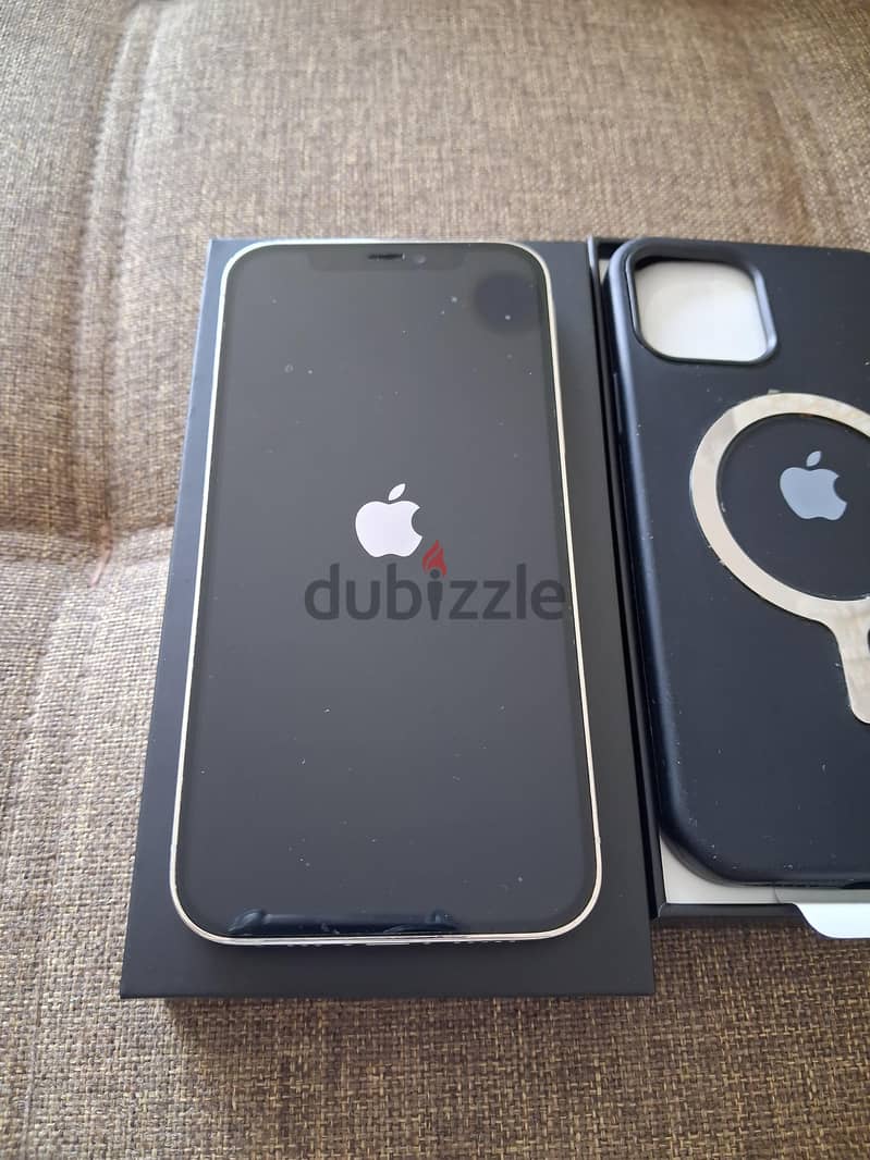 Apple - iPhone 12 Pro 3