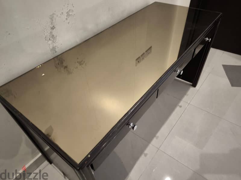 Glass Top Wooden Desk / Multipurpose Table 1