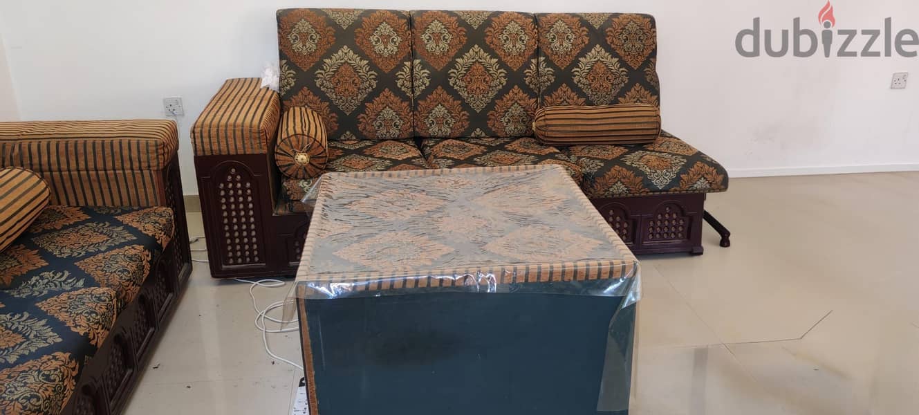 Sofa set with table 1