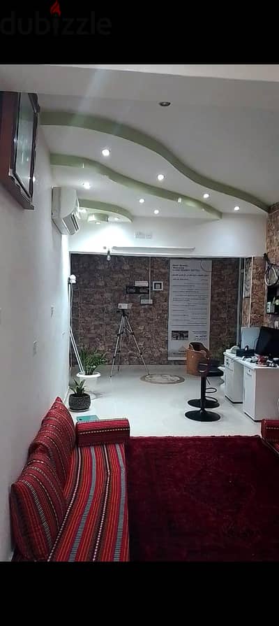 fmaily Room for rent