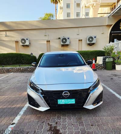Nissan Altima 2024