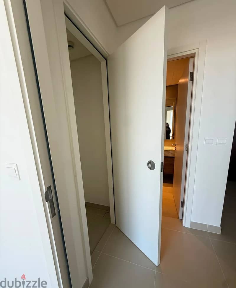 For Rent | Luxury 1-Bedroom Apartment with Full Sea View in Al Mouj 3