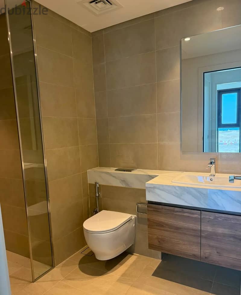 For Rent | Luxury 1-Bedroom Apartment with Full Sea View in Al Mouj 8