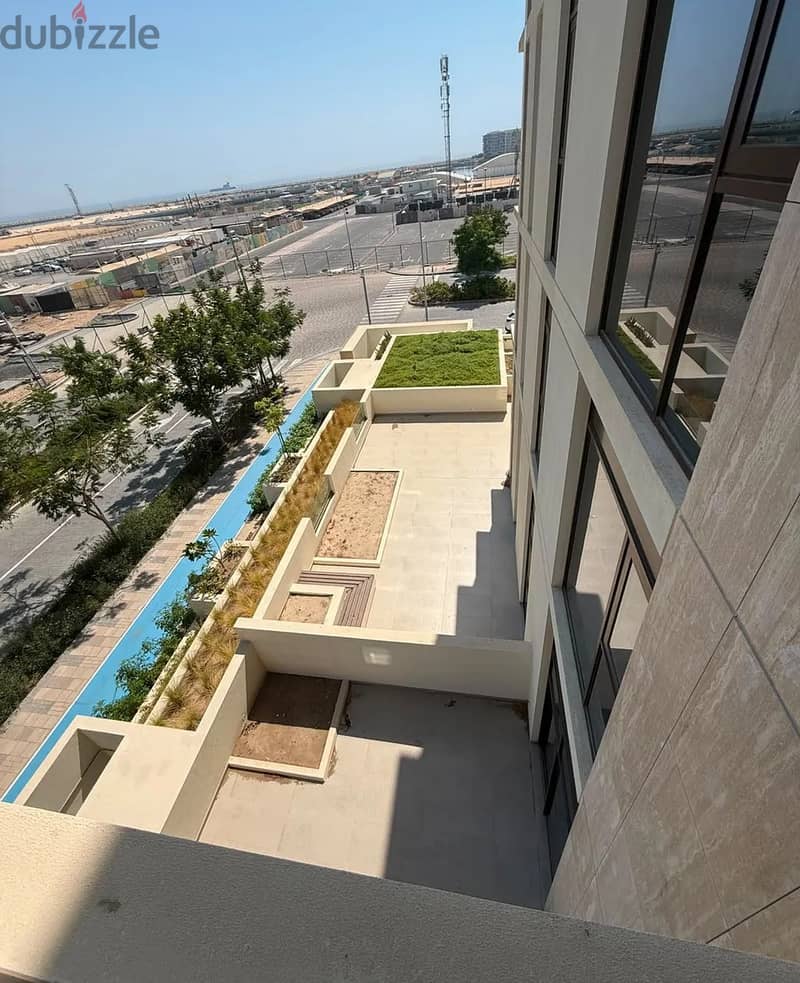 For Rent | Luxury 1-Bedroom Apartment with Full Sea View in Al Mouj 10