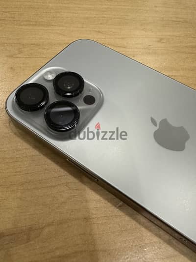 Apple - iPhone 16 Pro Max
