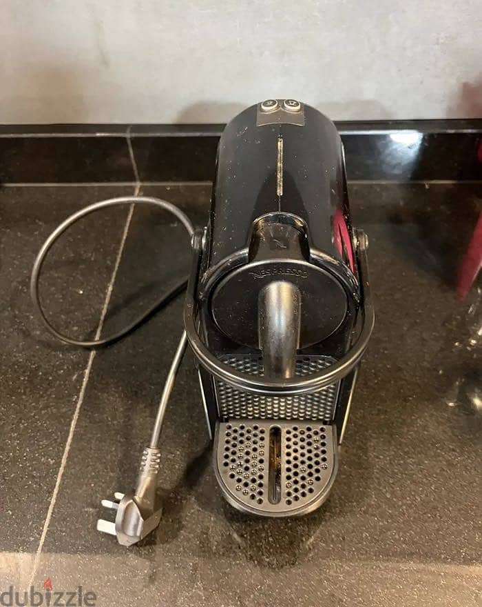 Nespresso D40 Inissia Espresso Machine 3
