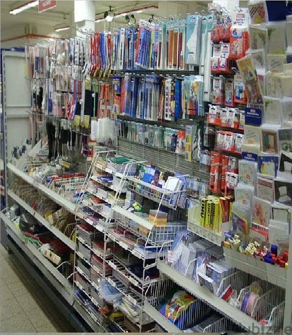 PVC PEG BOARD & PEG HOOKS 3
