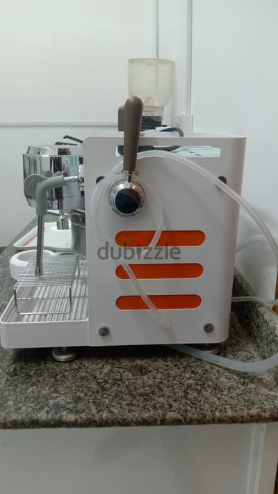 Buy well and highly power coffee machine at 250 only